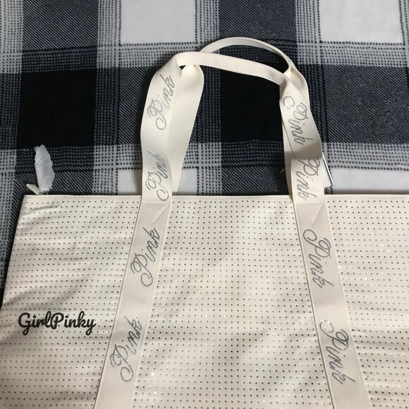 VS PINK BLACK FRIDAY 2025 LIMITED EDITION WINTER WHITE BLING TOTE BAG - Picture 6 of 12